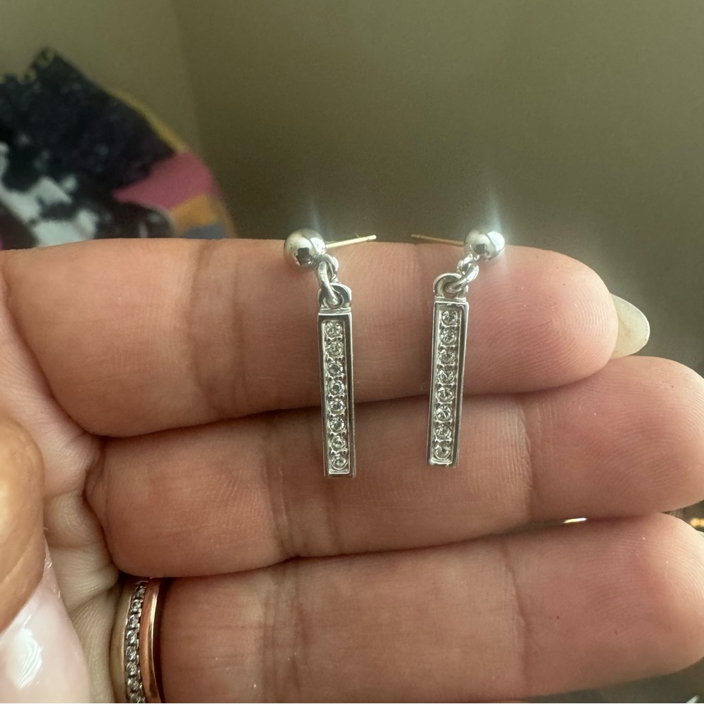 Beautiful Swarovski earrings. Mint condition